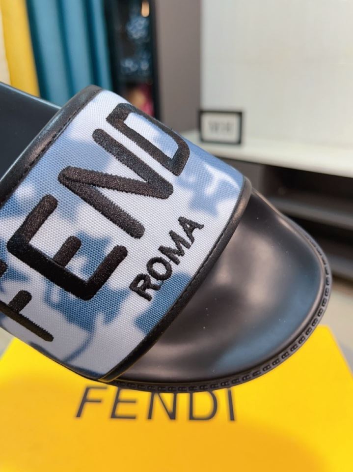 Fendi Slippers